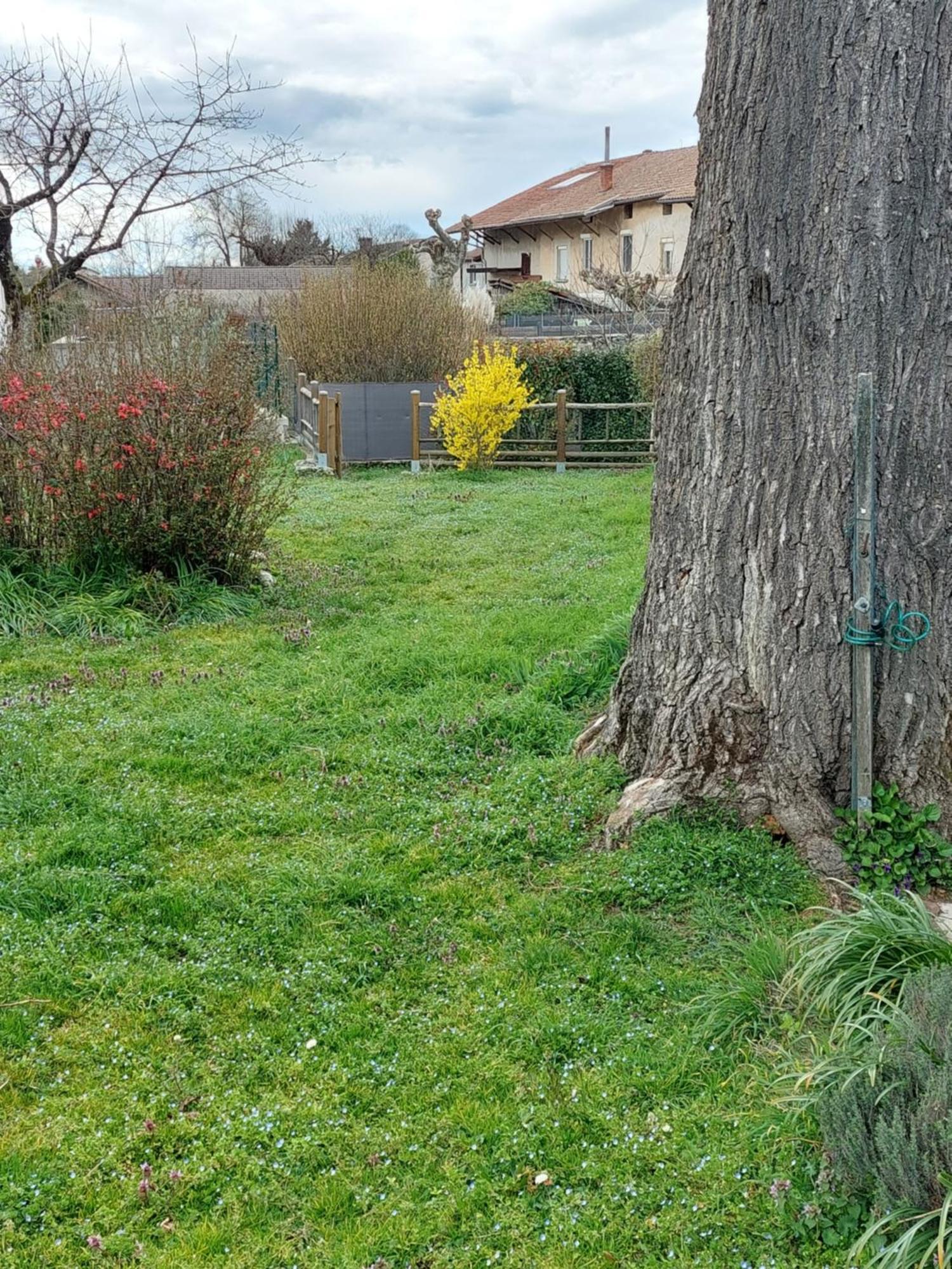 Les Copains D'Abord Villa Beaucroissant Buitenkant foto